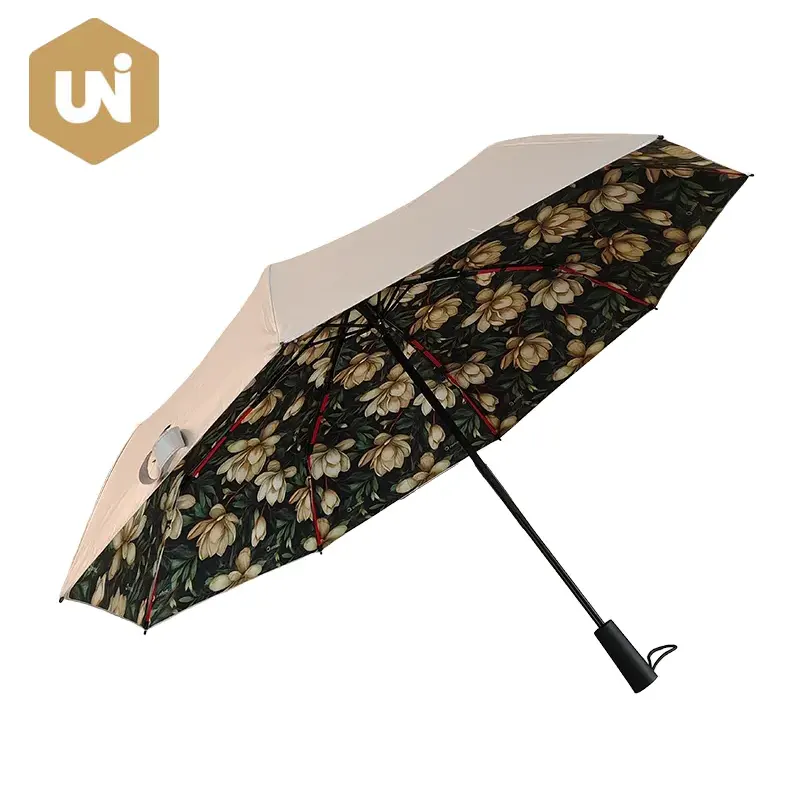 Manuell zu öffnender Regenschirm mit Blumenmuster in Silber