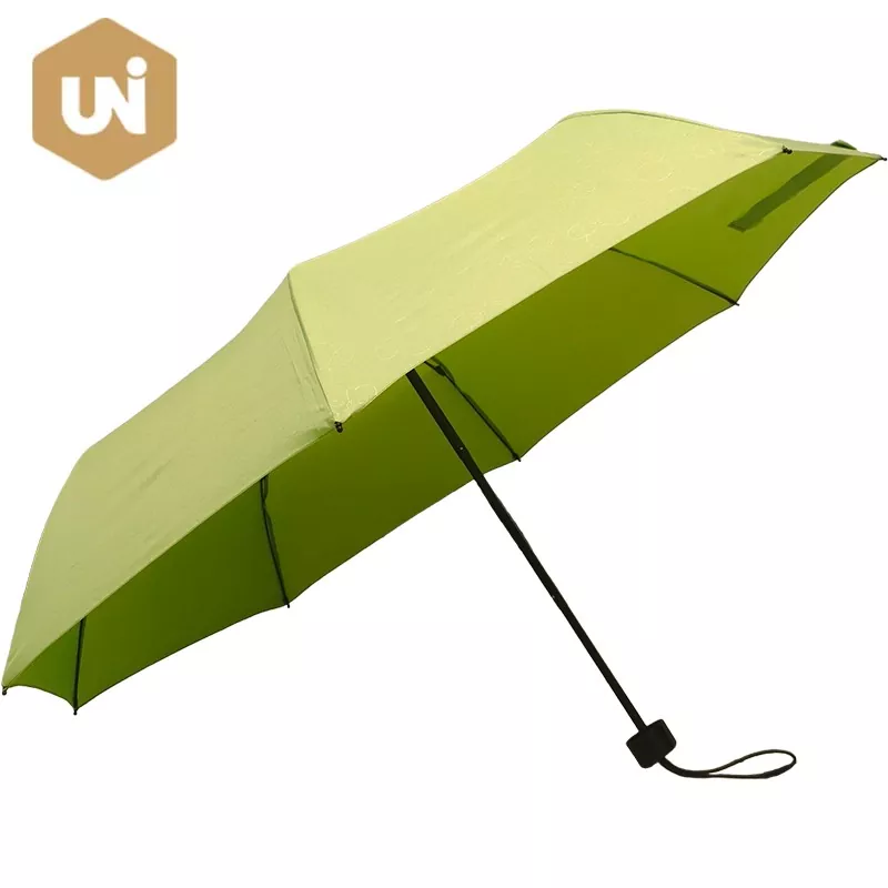 Regenschirm mit versteckter Prägung